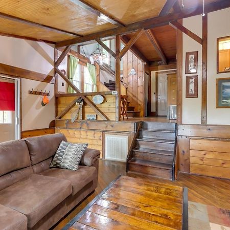 Mountaintop Ellijay Cabin With Private Hot Tub Exteriör bild