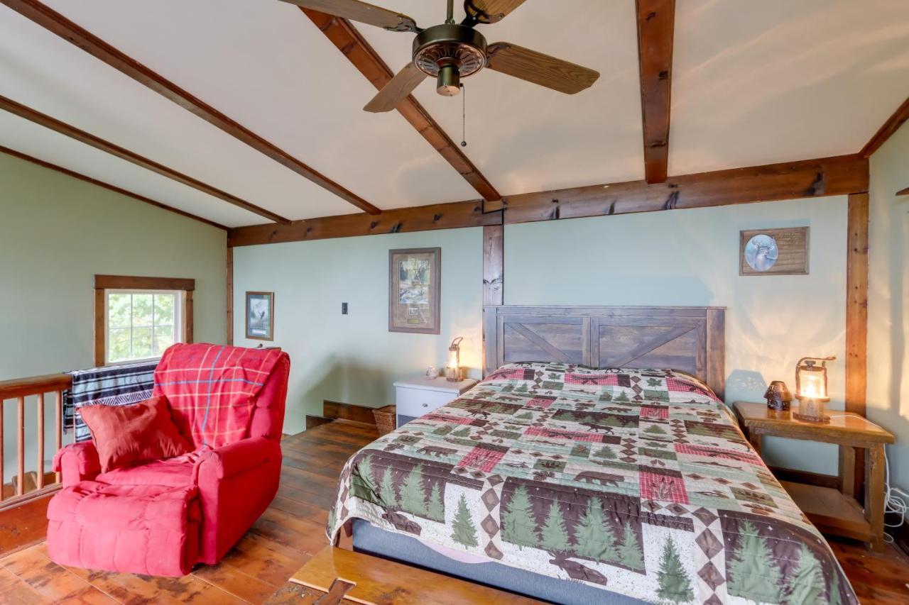 Mountaintop Ellijay Cabin With Private Hot Tub Exteriör bild