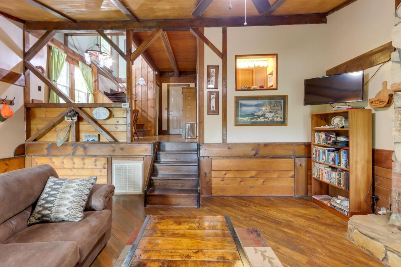 Mountaintop Ellijay Cabin With Private Hot Tub Exteriör bild